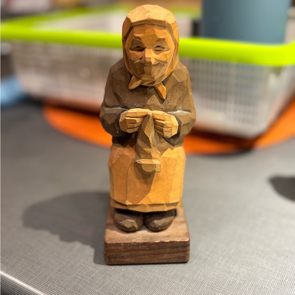 Vintage Finnish Hand-Carved Wood Figures by E. Harjula (1967) – Signed Scandinav - Picture 3 of 4